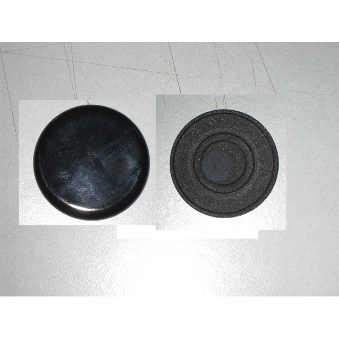 PIATTELLO TIPO ARISTON AX NERO Cod. Originale C00052933 - S0237 - immagine 1